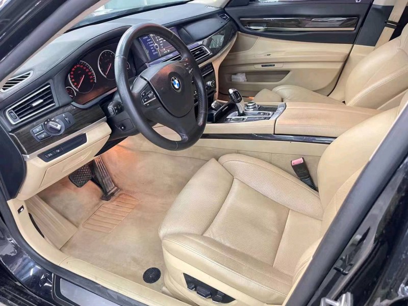 潍坊12年宝马7系9