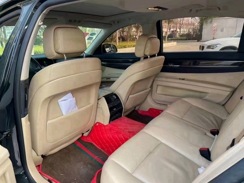 徐州11年宝马7系7