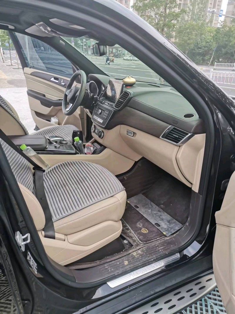 徐州18年奔驰GLE3