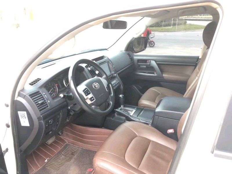 徐州14年丰田兰德酷路泽6