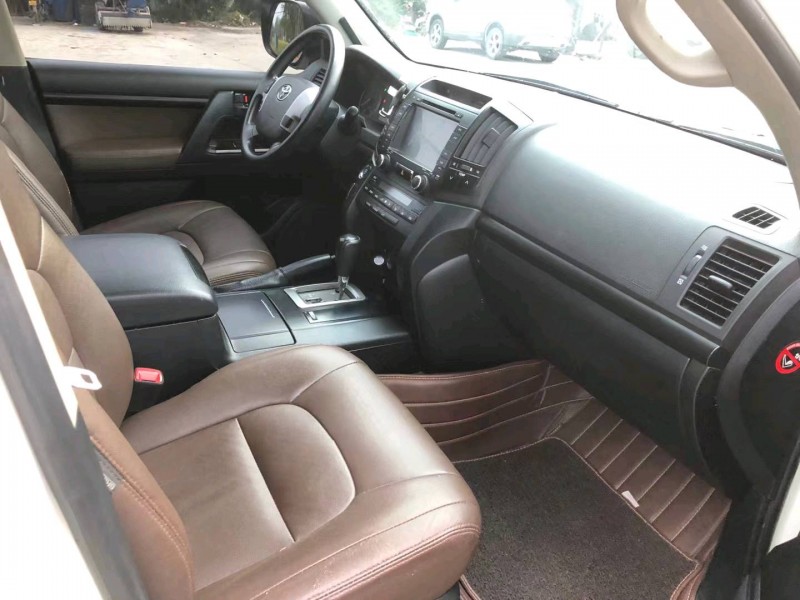 徐州14年丰田兰德酷路泽7