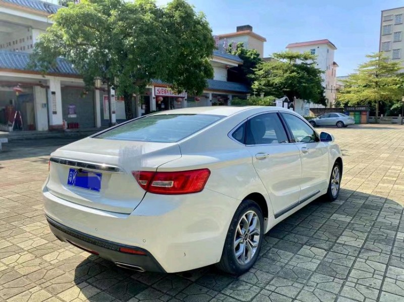 东莞16年吉利博瑞7