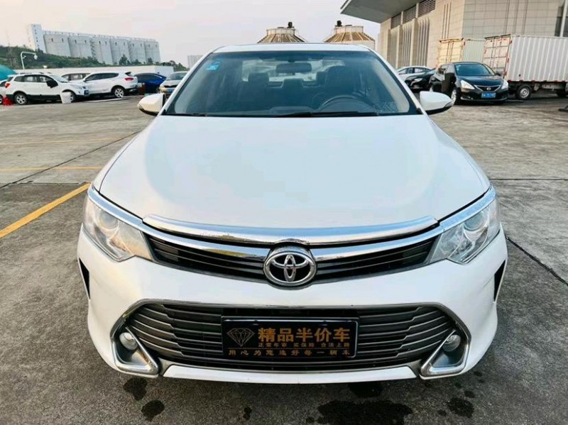 东莞16年丰田凯美瑞1