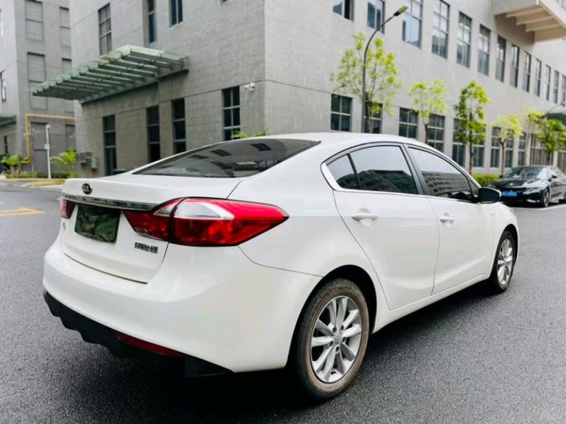 东莞19年起亚K37