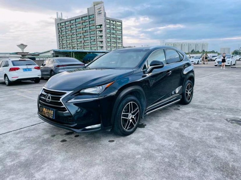 东莞15年雷克萨斯NX2