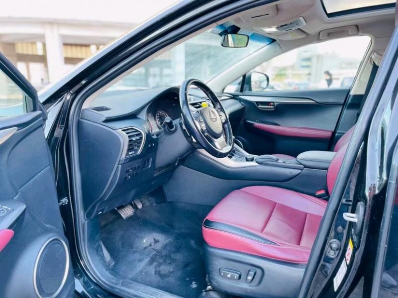 东莞15年雷克萨斯NX6