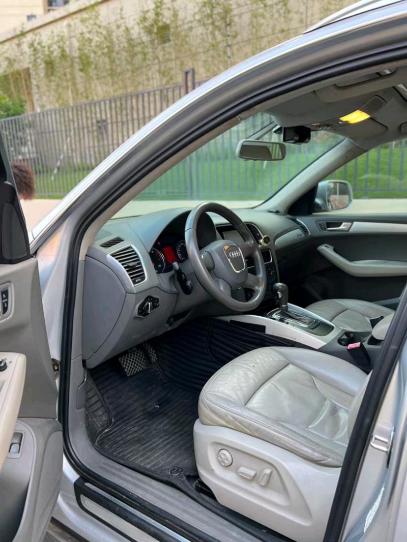 东莞10年奥迪Q53