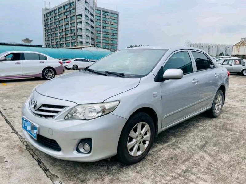 东莞13年丰田卡罗拉2
