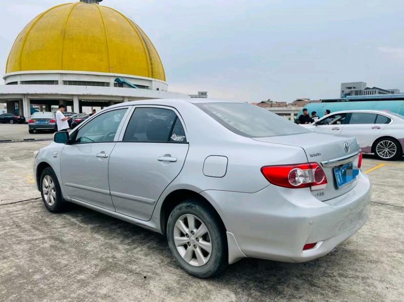 东莞13年丰田卡罗拉8