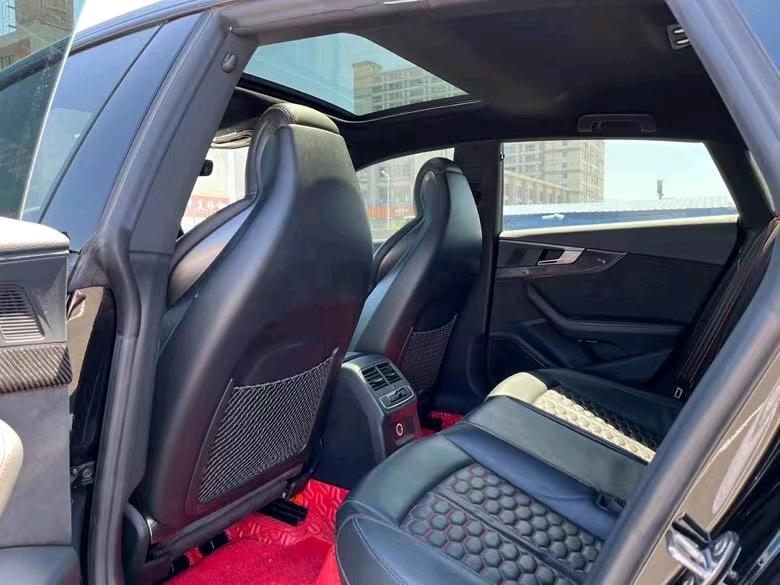 盐城20年奥迪RS55