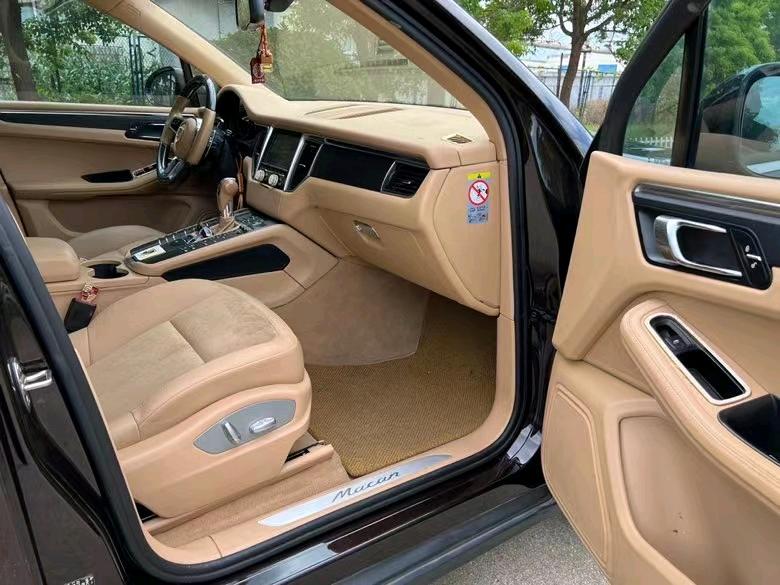 盐城15年保时捷Macan7