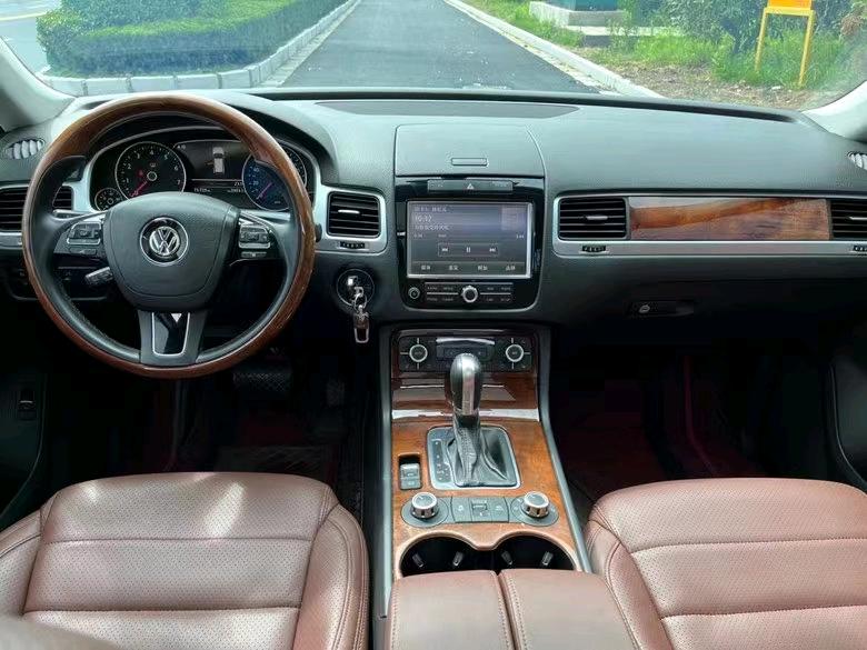 盐城15年大众途锐4