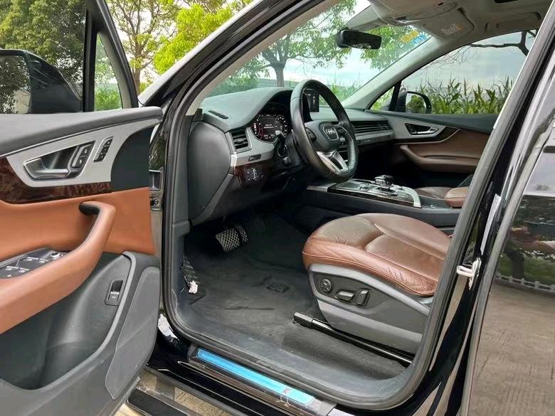 盐城17年奥迪Q76