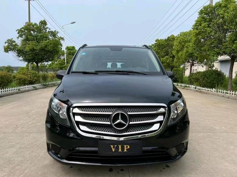 盐城17年奔驰威霆9