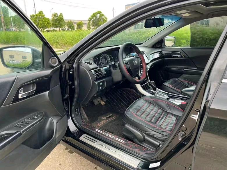 盐城16年本田雅阁6