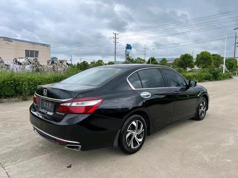 盐城16年本田雅阁9