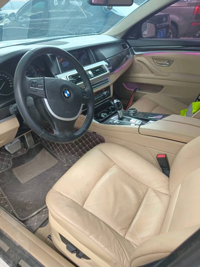 保定13年宝马5系5