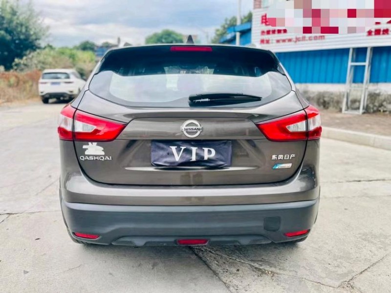 东莞17年日产逍客9