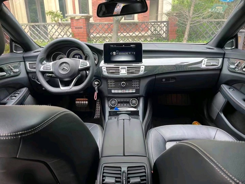 青岛17年奔驰CLS4