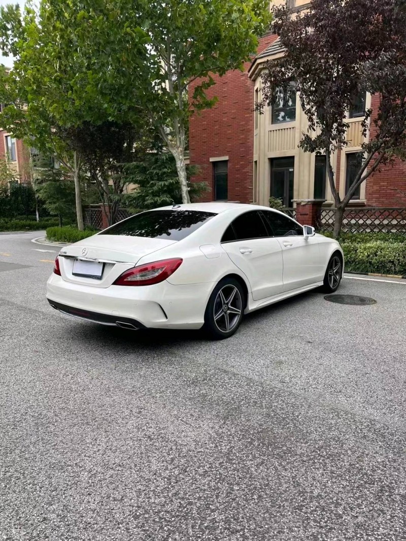 青岛17年奔驰CLS3