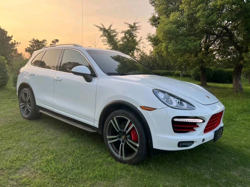 泰州13年保时捷卡宴3