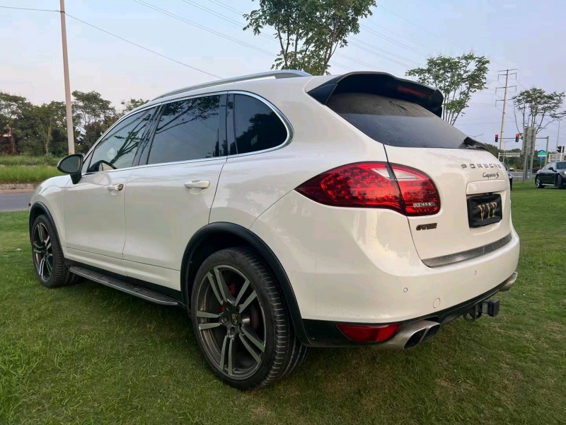 泰州13年保时捷卡宴7