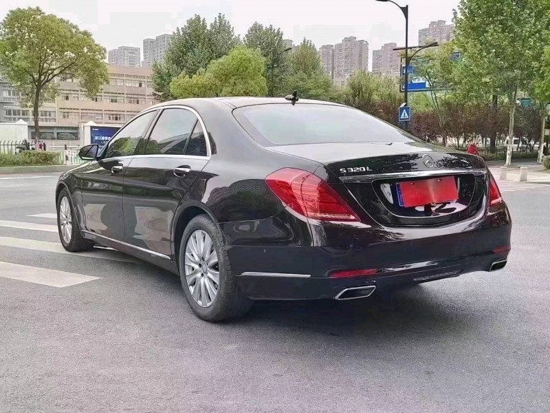 青岛16年奔驰S6