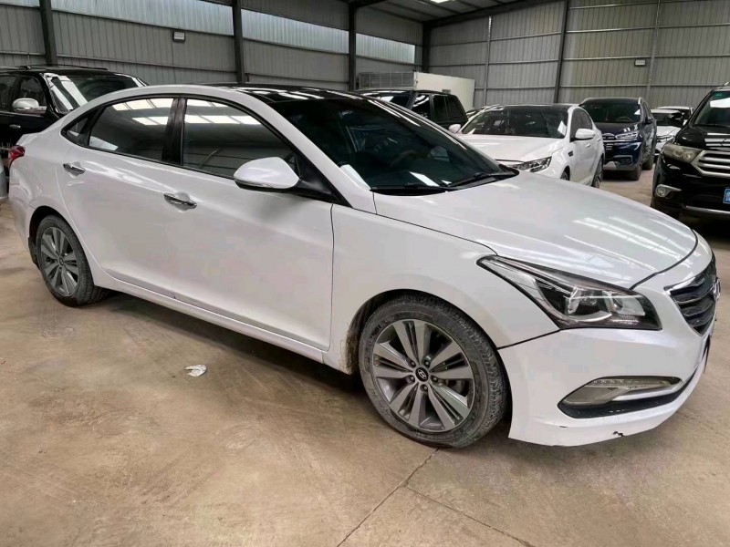 济南15年现代名图3