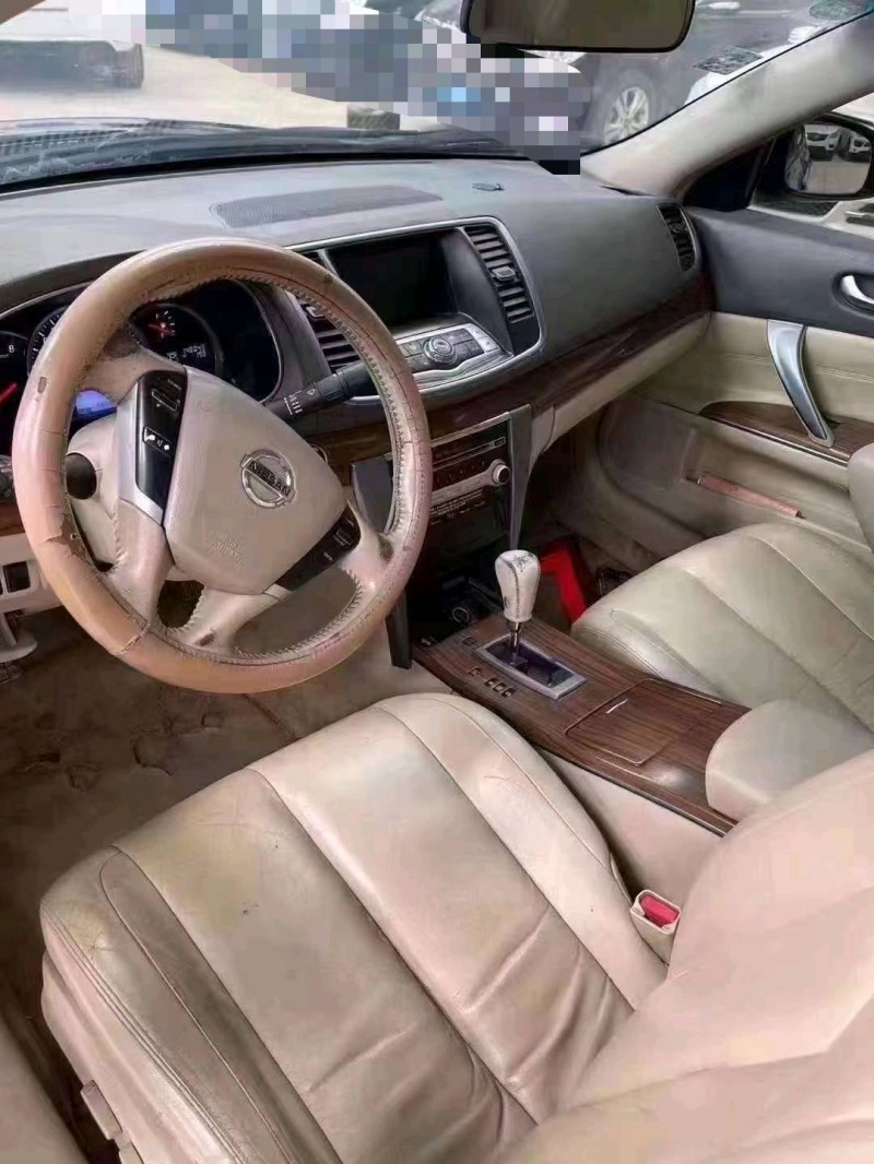 济南11年日产天籁4