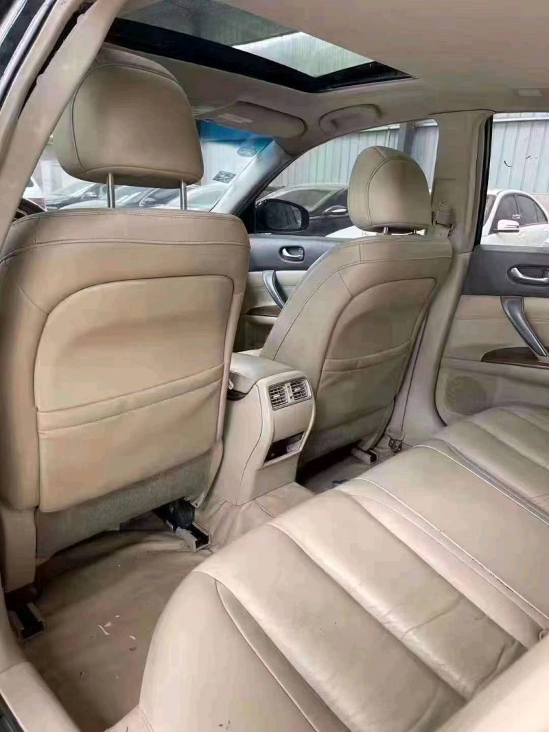 济南11年日产天籁5