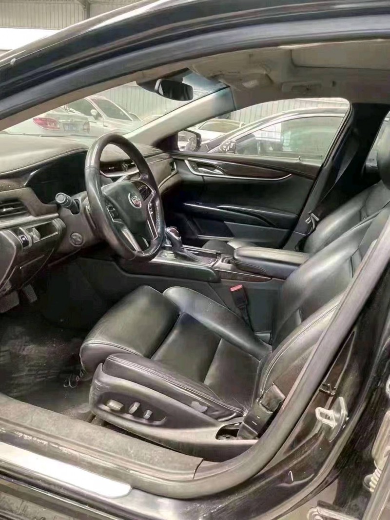 济南15年凯迪拉克XTS6