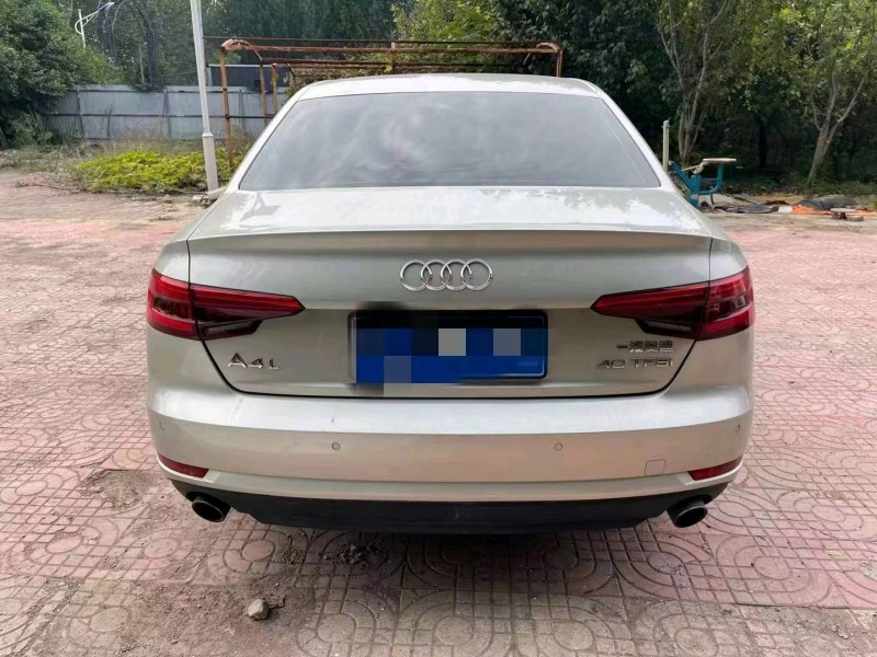 枣庄17年奥迪A4L1