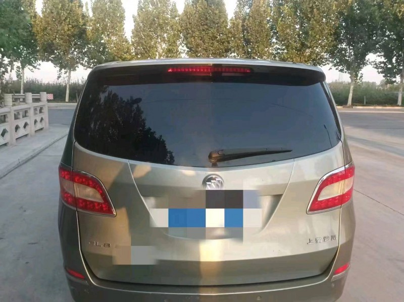 枣庄11年别克GL82