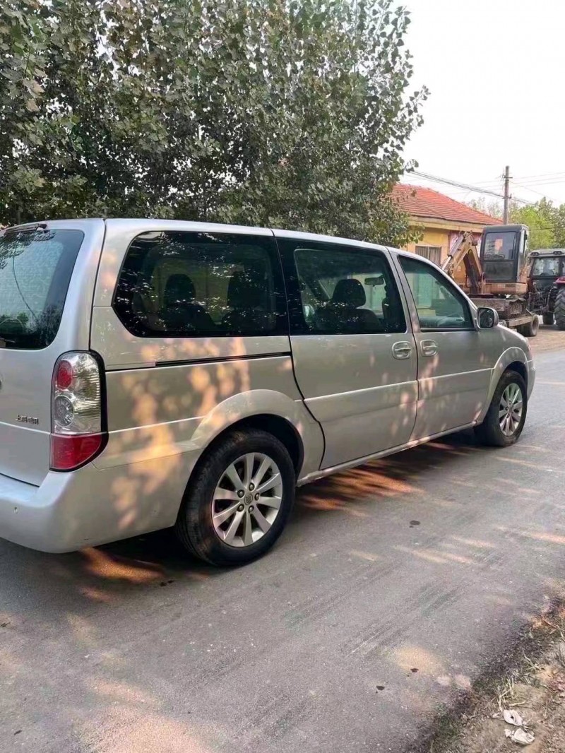 枣庄12年别克GL87