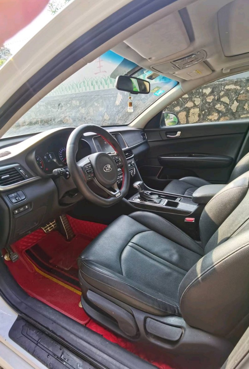 东莞17年起亚K56