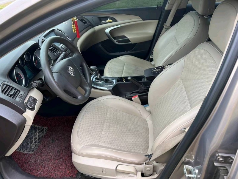 泰州12年别克君威4