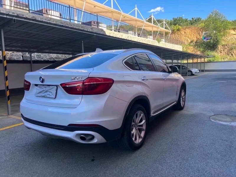 东营16年宝马X66