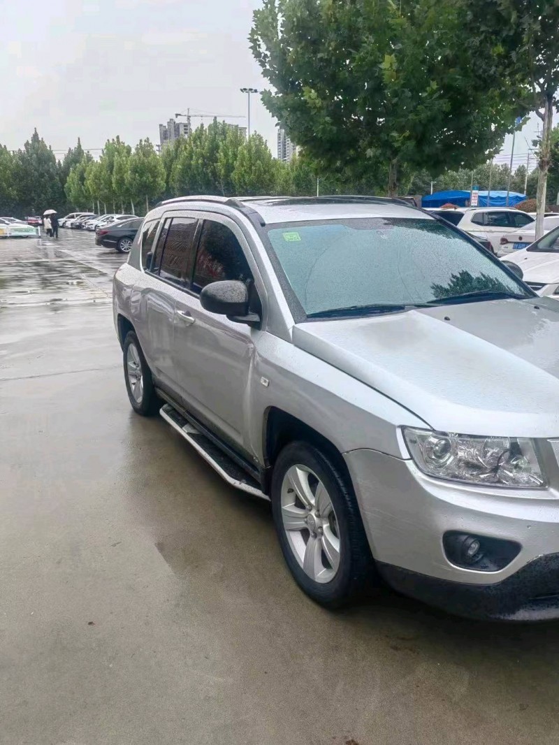 枣庄12年Jeep指南者2