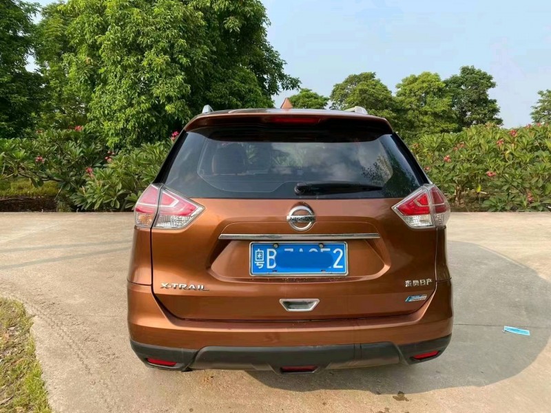 佛山14年日產奇駿4