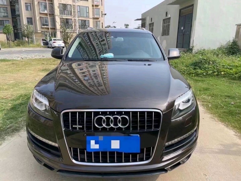 北京11年奥迪Q71