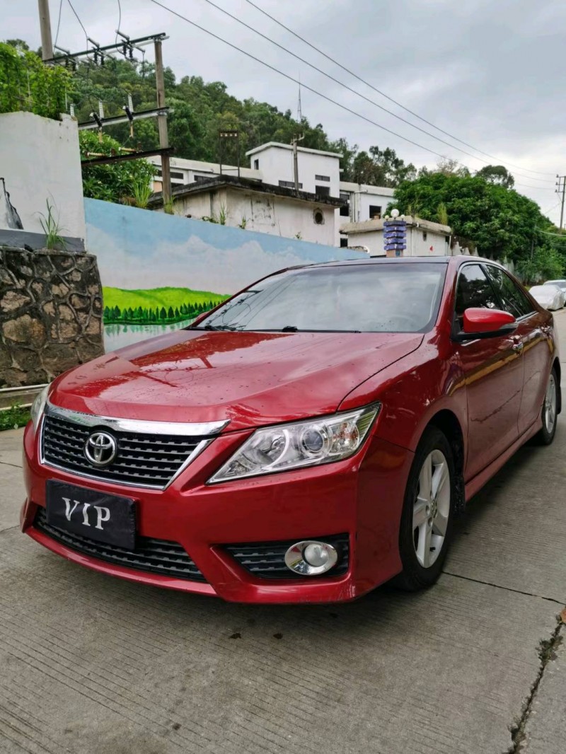 东莞13年丰田凯美瑞3