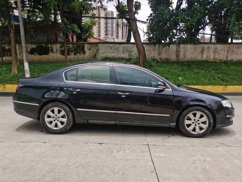 东莞11年大众迈腾4