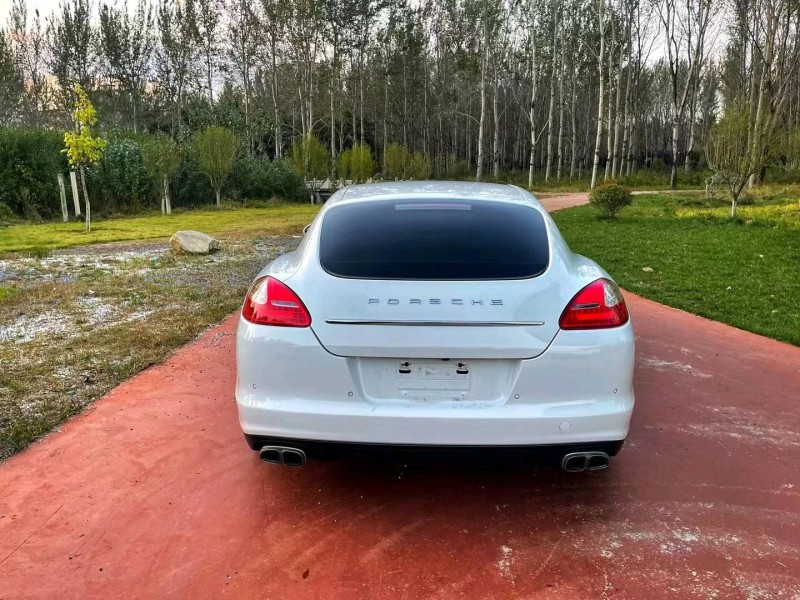 潍坊12年保时捷帕拉梅拉9