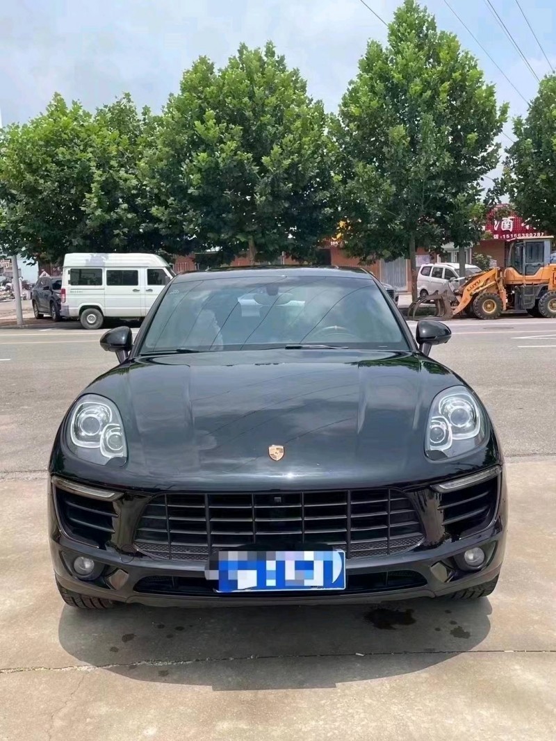 青島14年保時捷Macan1
