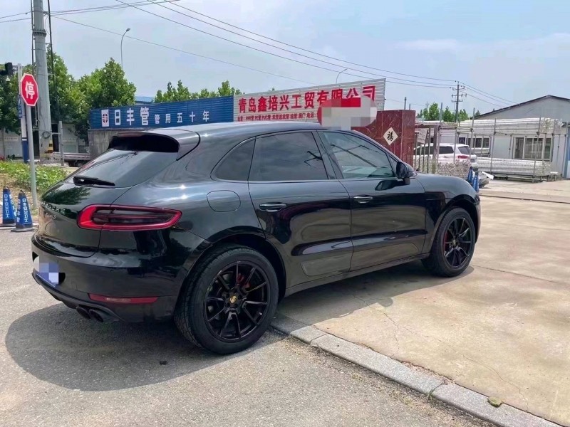 青岛14年保时捷Macan7