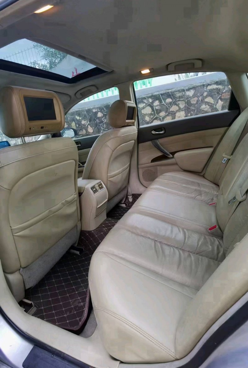 东莞10年日产天籁6