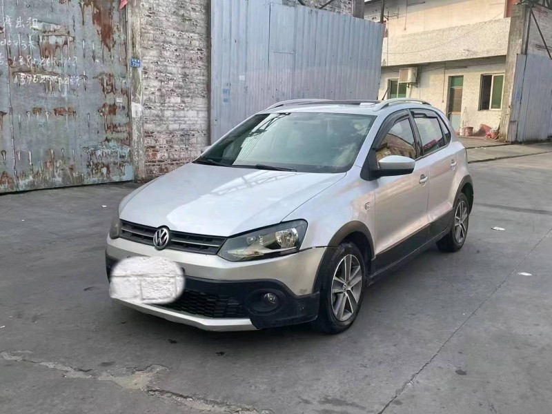 广州12年大众polo3
