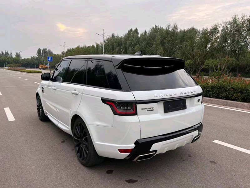 枣庄18年路虎揽胜运动3