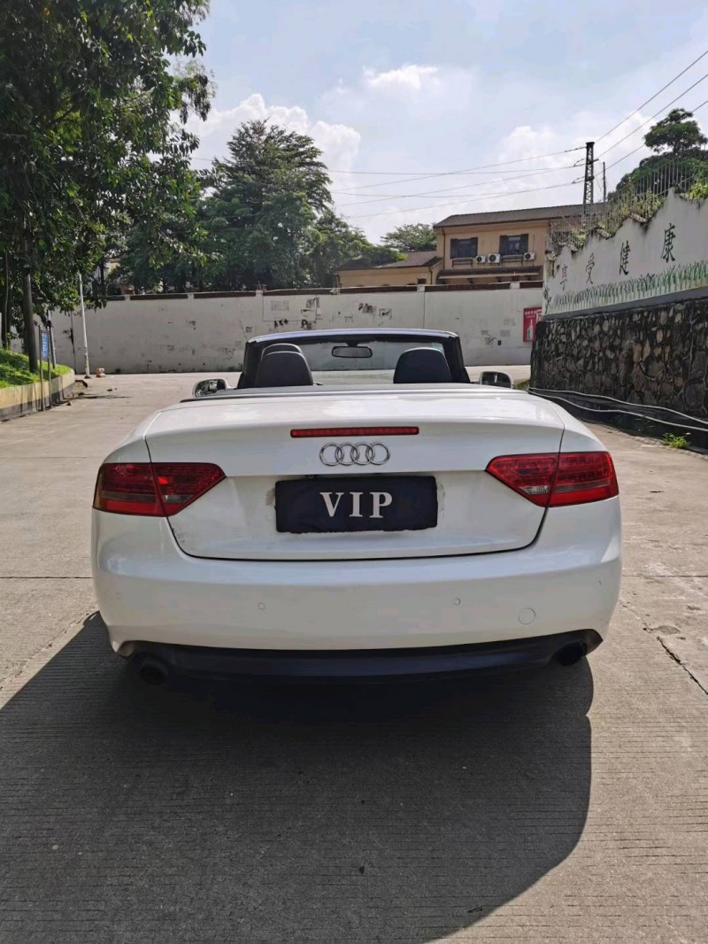 东莞12年奥迪A58