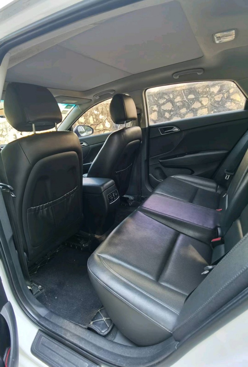 东莞16年现代名图7